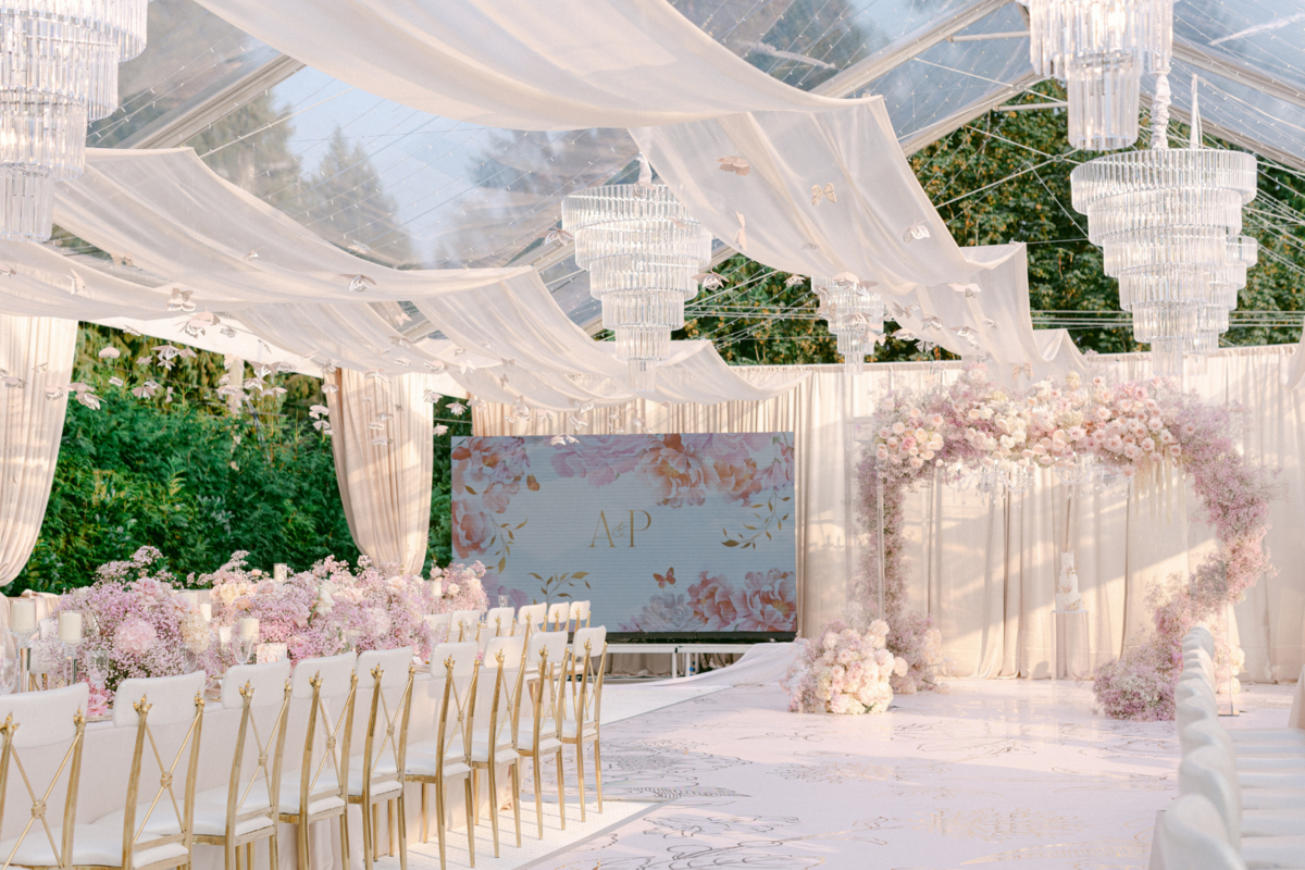outdoor-reception-pink-purple-flowers-butterflies-03