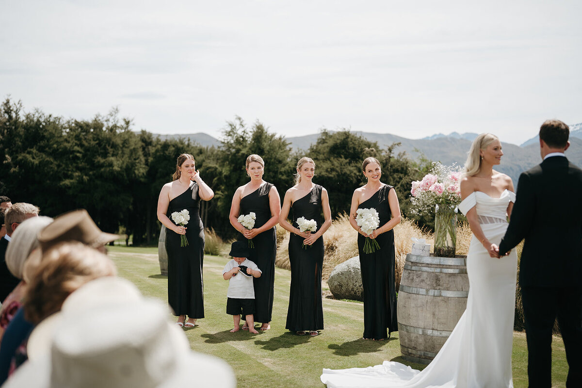 Melissa Clark Photography - Queenstown Wedding Photographer - Brenna & Taylor - Lookoutlodge Wedding-150