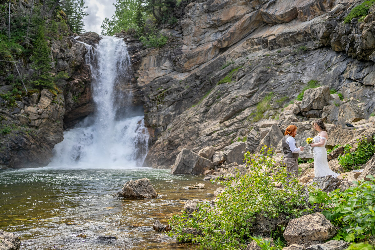 Glacier National Park Weddings (7)