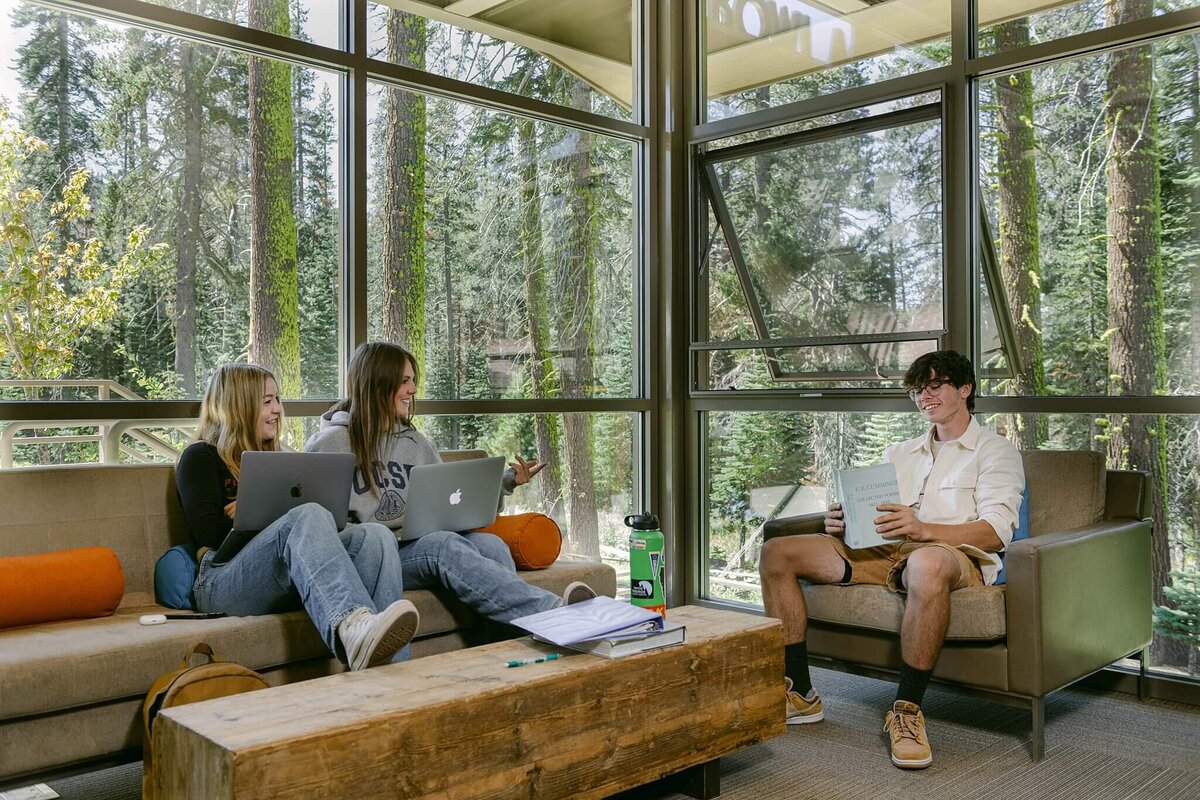 Branding lifestyle session at Sugarbowl academy in entrance area students hanging out