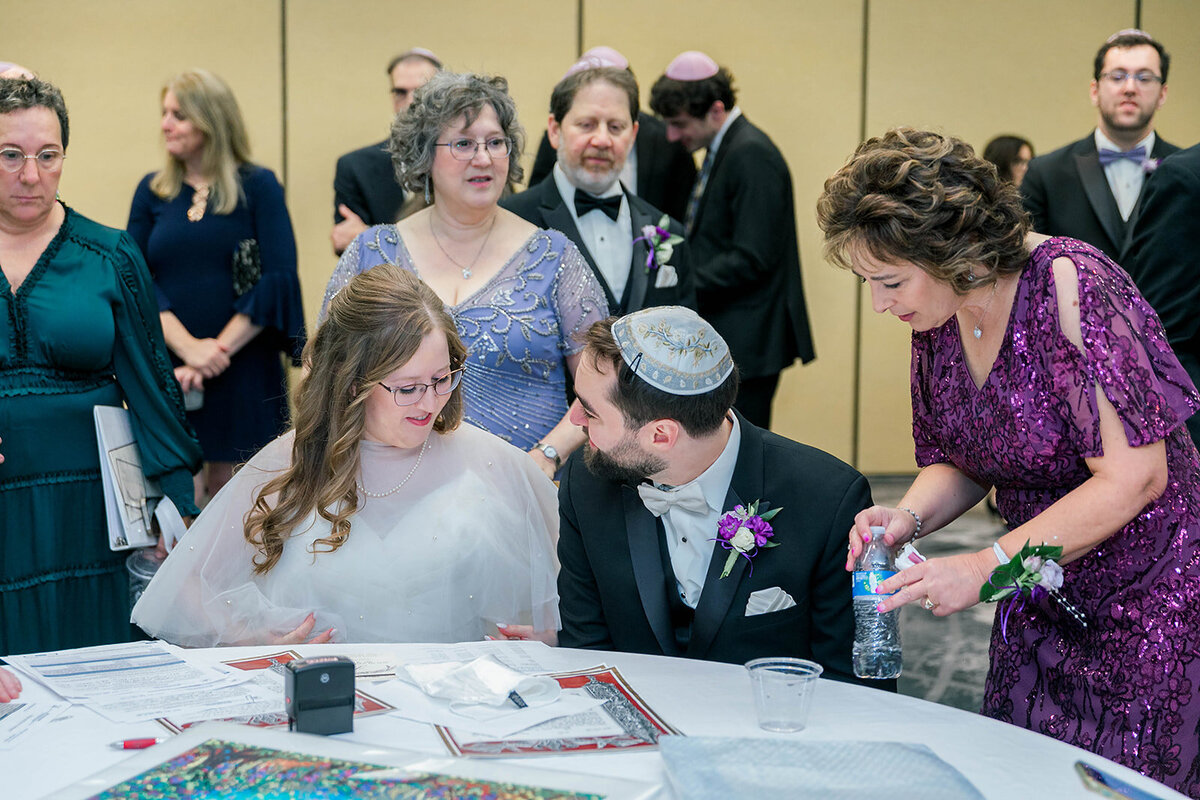 Eliana-Melmed-Photography-Chicago-LosAngeles-Jewish-WeddingPhotography-Ketubah-00006