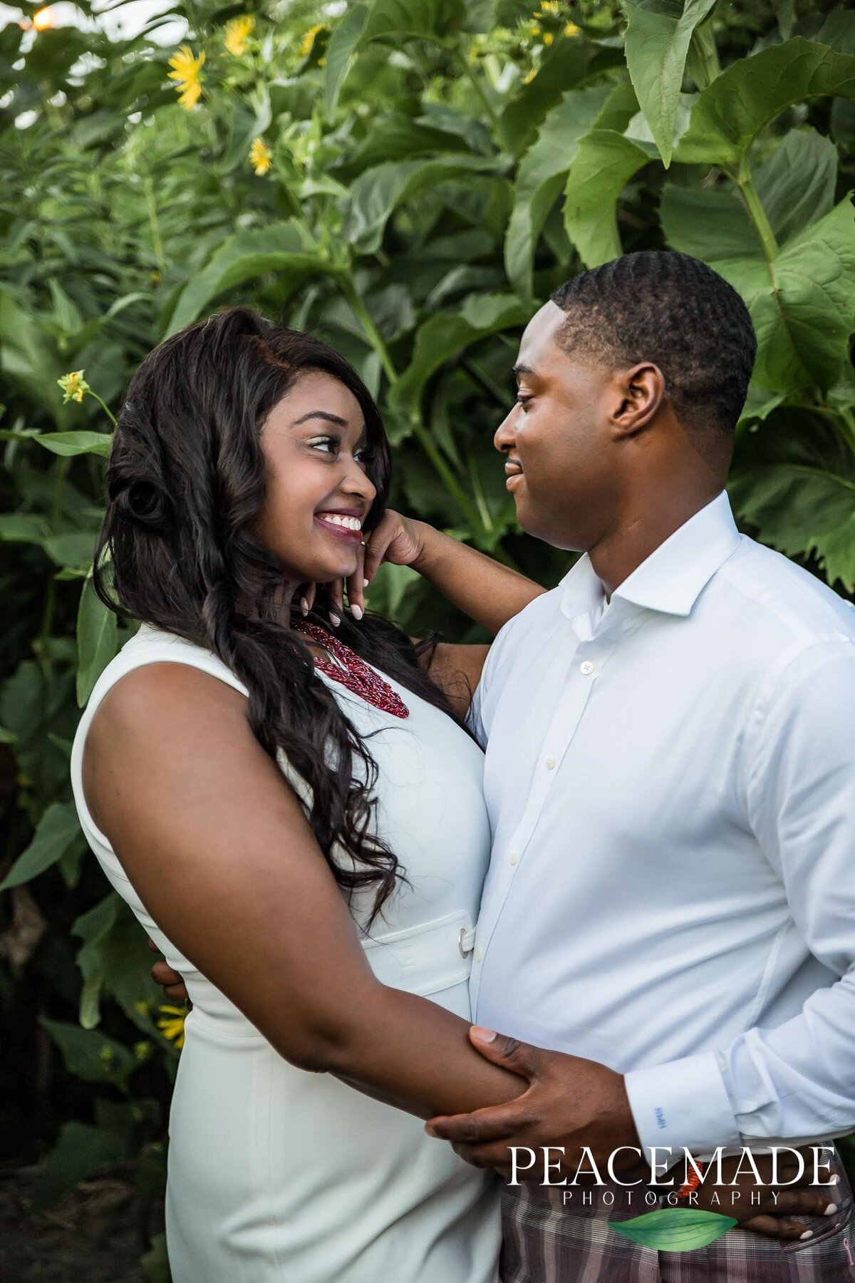 s+r-north-ave-beach-engagement-session_8353