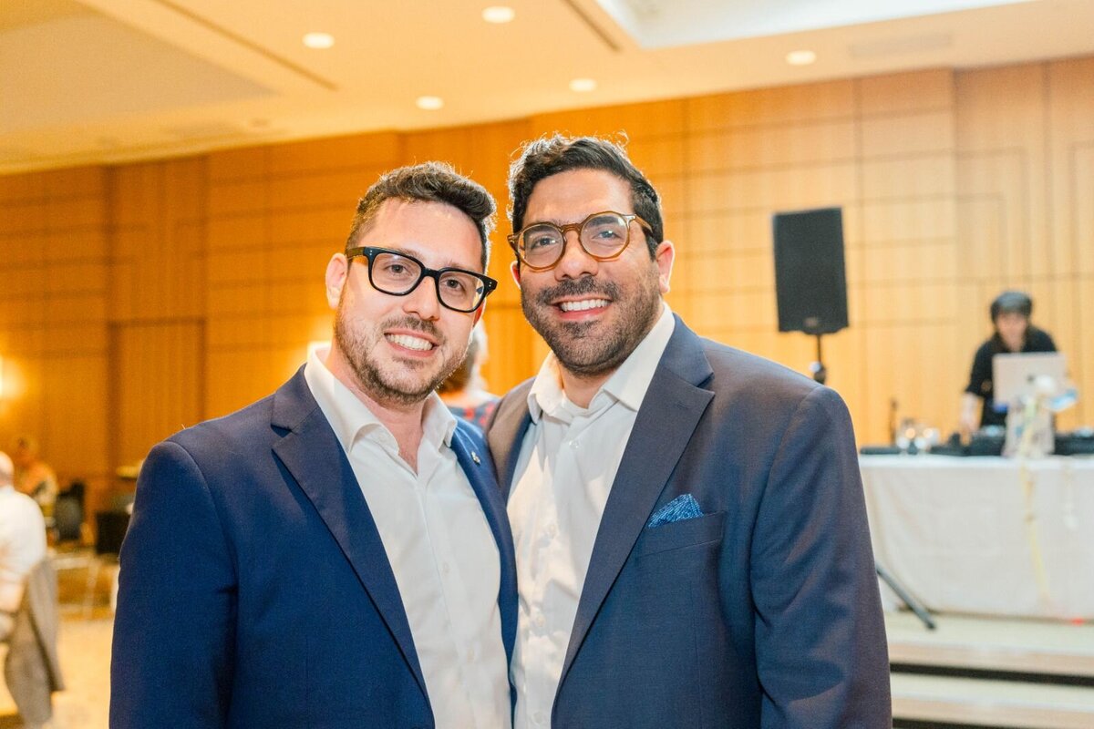 processed_ElianaMelmedPhotography_JewishWeddingPhotographer_ShulaNoah_Dancing-296