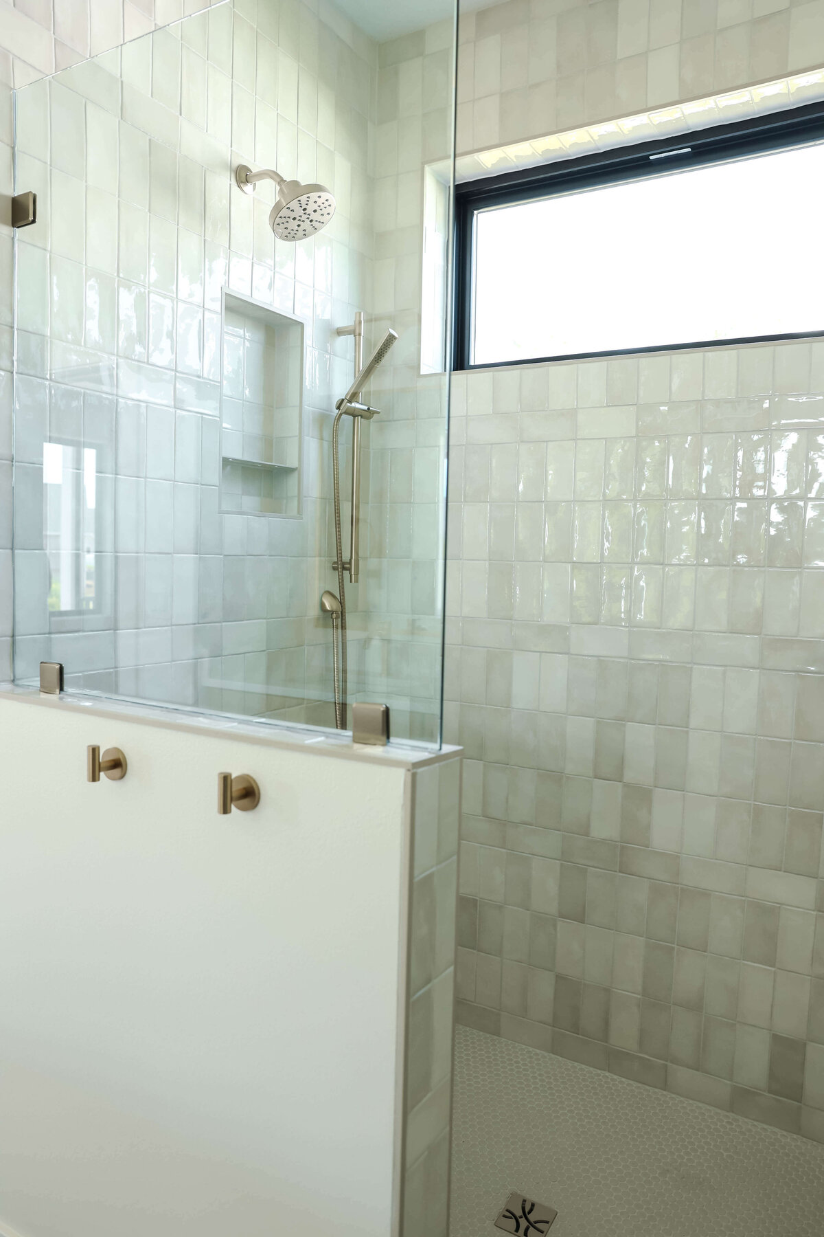 5306-Bathroom-Urbandale-Central-Iowa-Custom-Home-JRL-Builders-3F1A2737