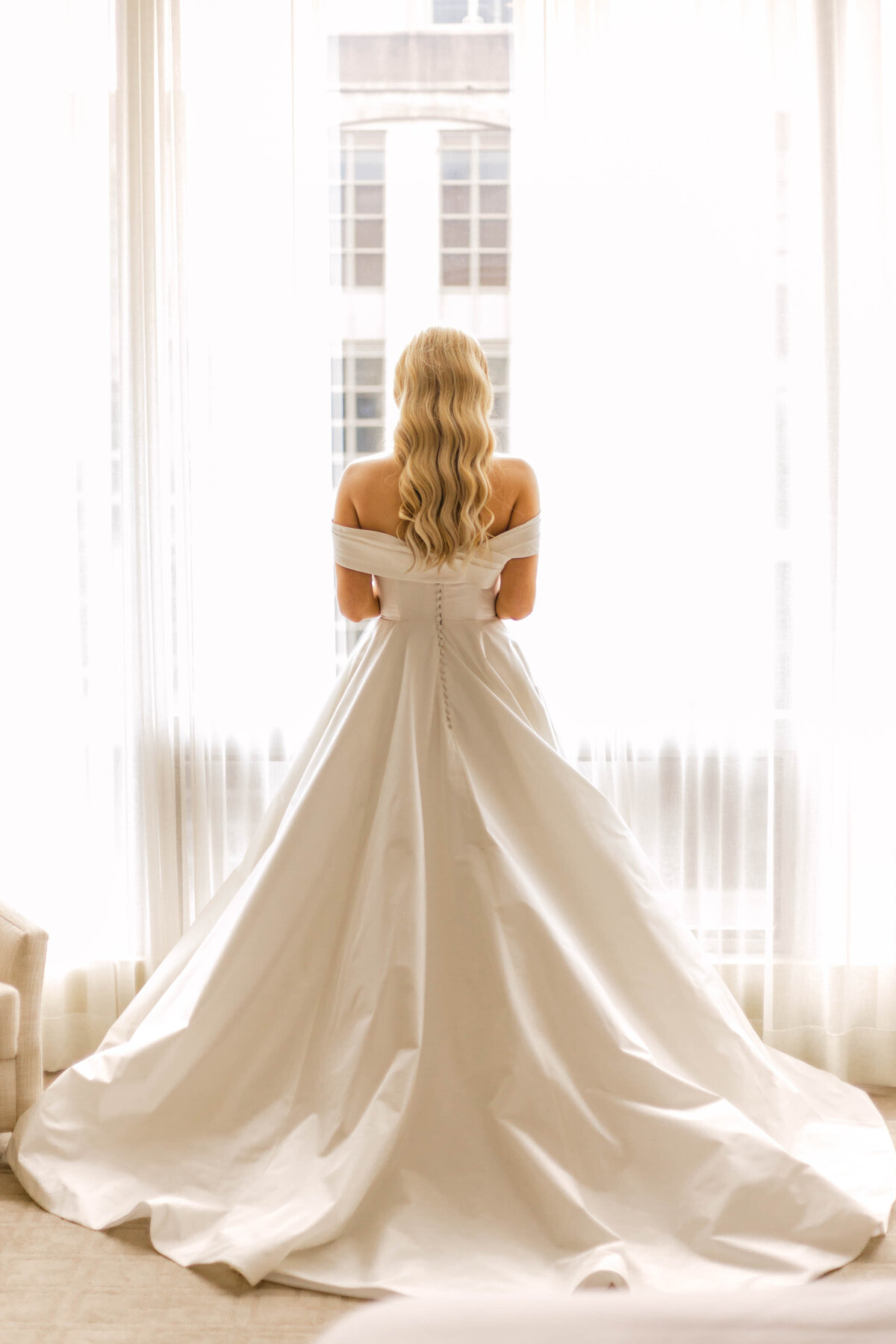 AshleyPigottEvents-Wedding-Hilary&Ian-HuntClub-Toronto-004