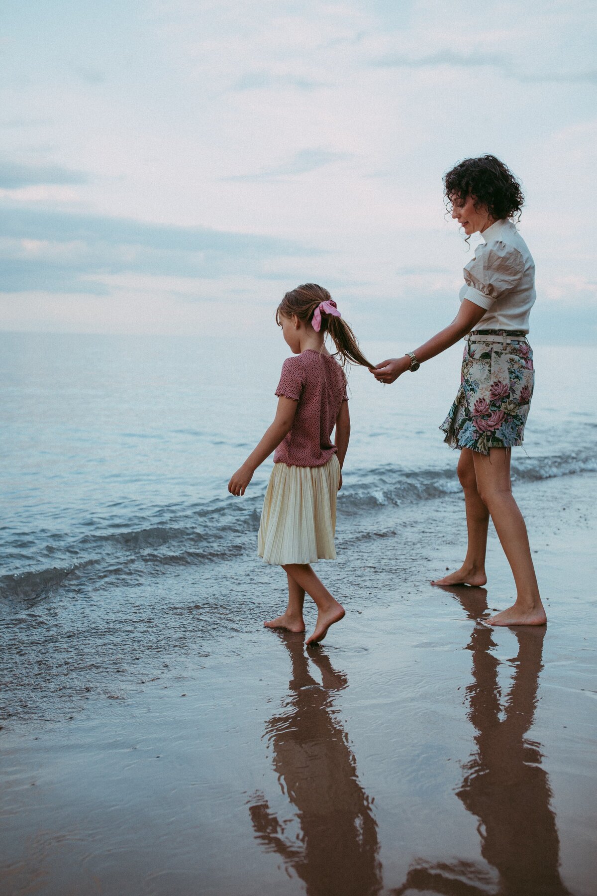 FamilyPhotos-at-Lake-Michigan-Milwaukee5