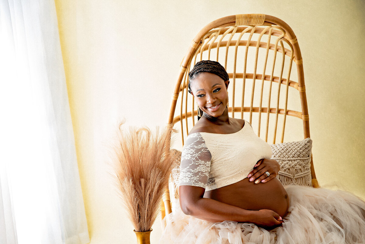 Raleigh black maternity photographer-13