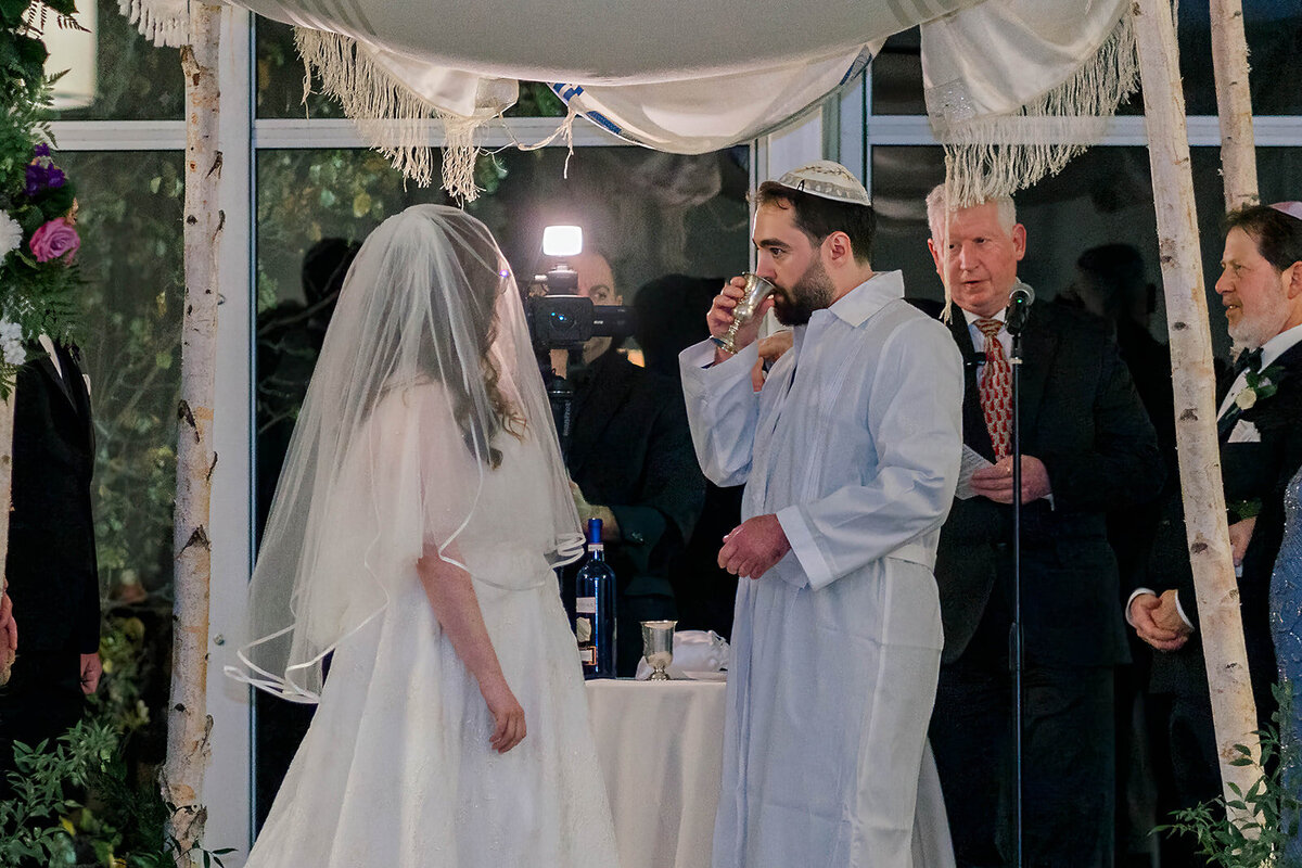 Eliana-Melmed-Photography-Chicago-LosAngeles-Jewish-WeddingPhotography-Chuppah-00172