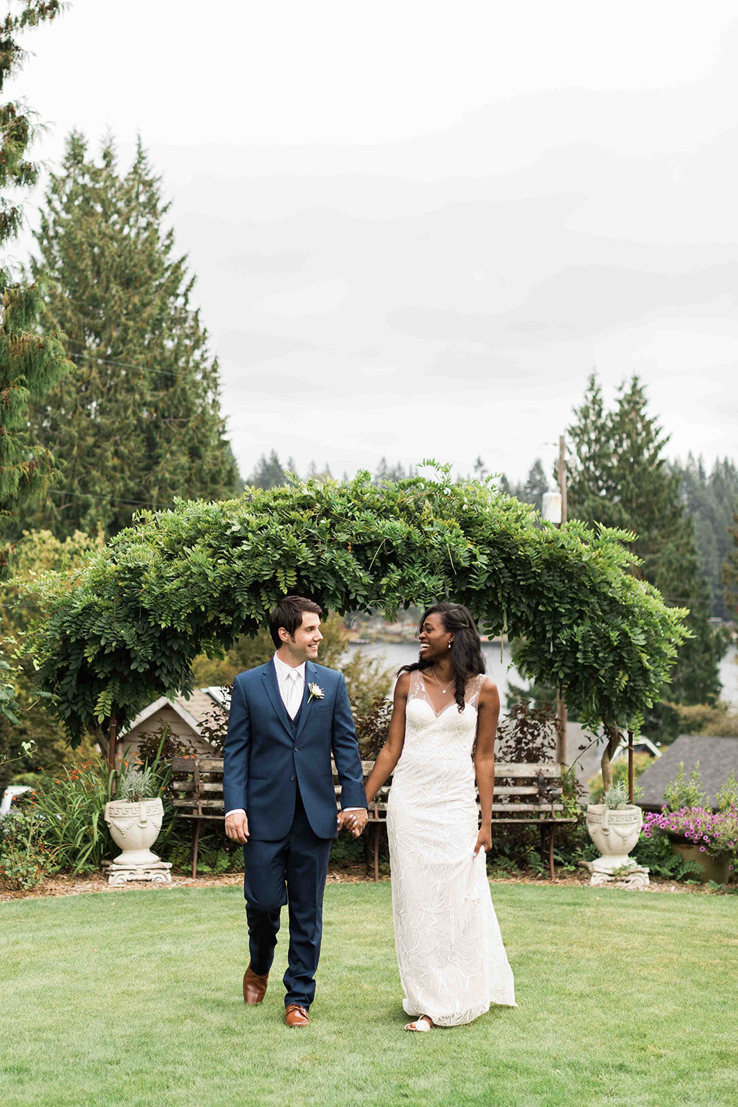 Venue Photos of Green Gates at Flowing Lake by Joanna Monger Photography Snohomish Photographers