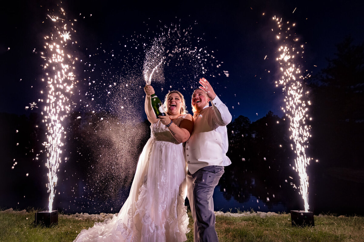champagne-sparklers-cold-sparks-indiana-wedding