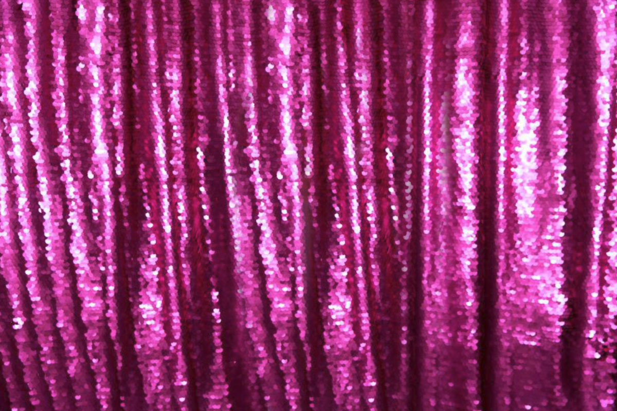 Cure-Sequin-Backdrops-BananaWhoBooth