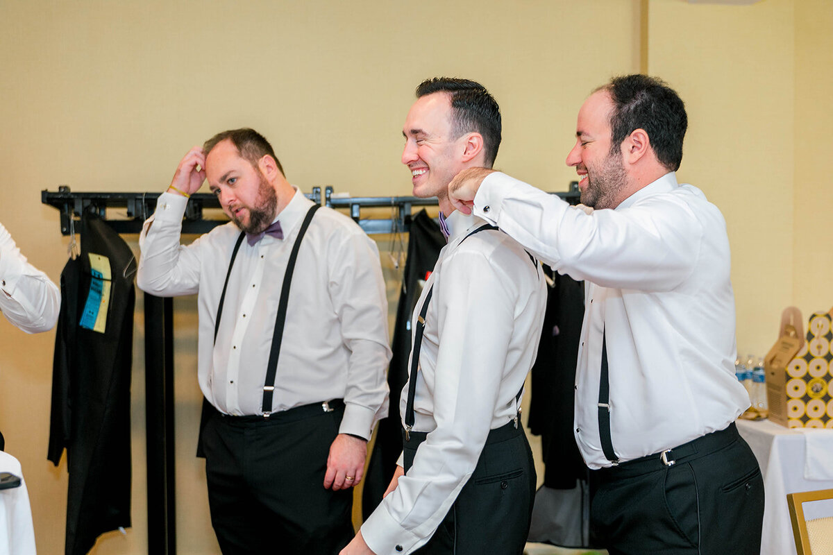 Eliana-Melmed-Photography-Chicago-LosAngeles-Jewish-WeddingPhotography-AndrewReady-00030