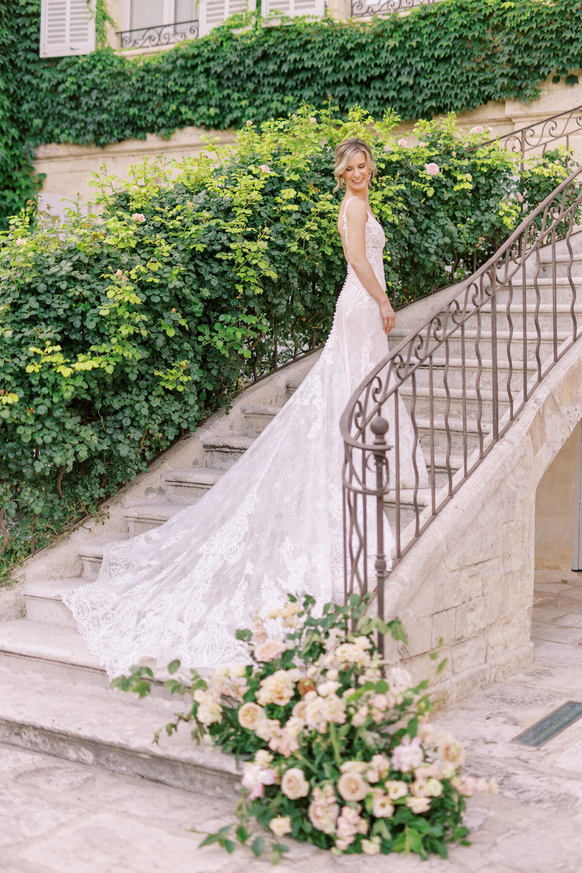 Chateau-de-Estoublon-wedding-florist-Floraison75