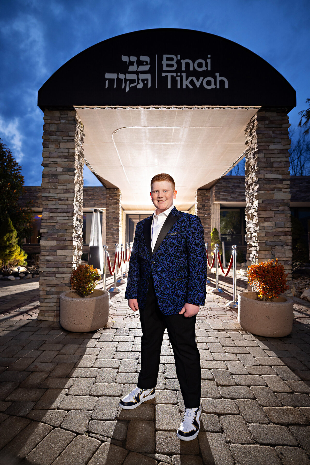bnai-tikvah-bar-mitzvah-nightshot-backlight-nj