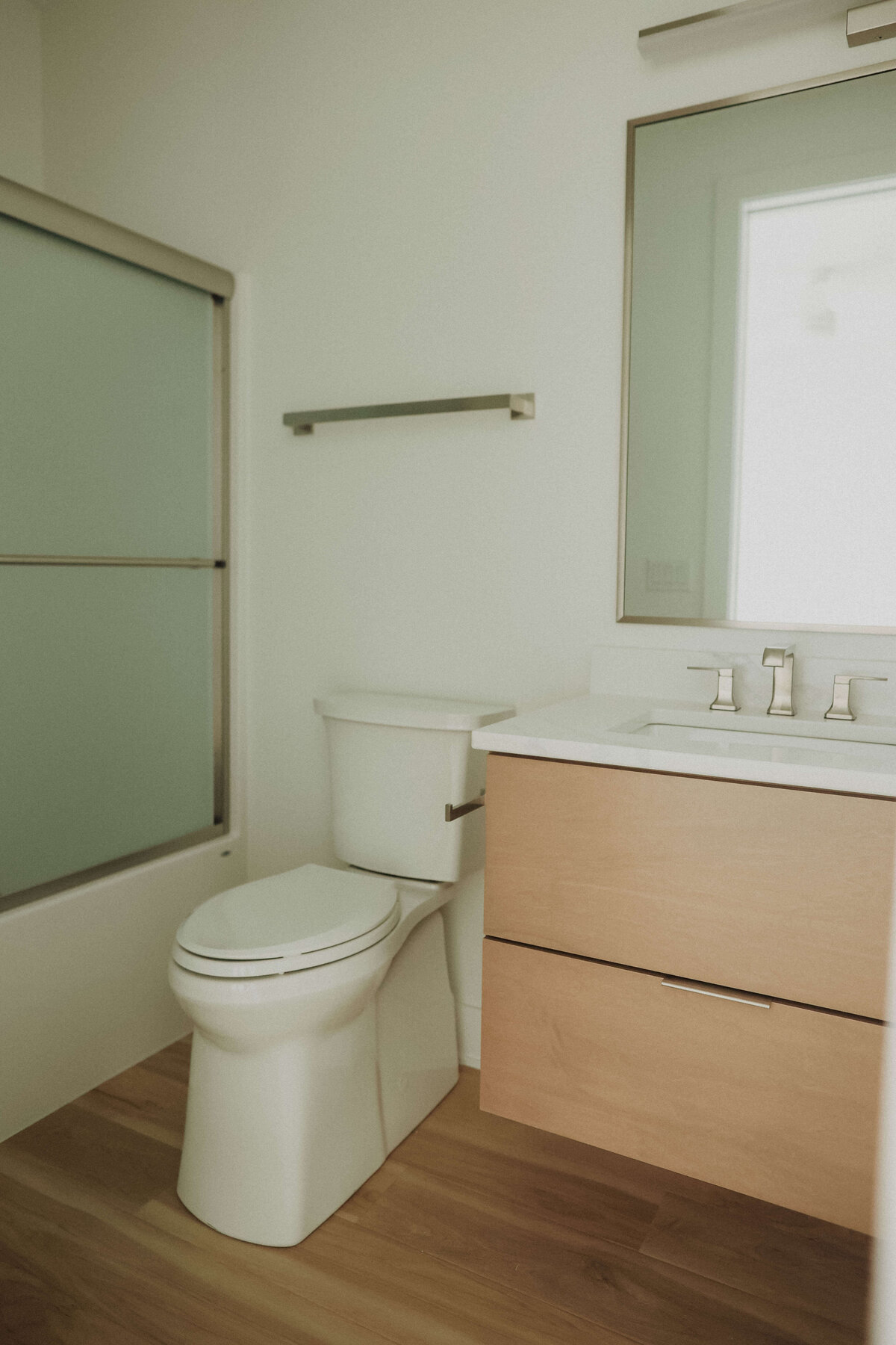 1320-Bathroom-Polk-City-Central-Iowa-Custom-Home-JRL-Builders-3F1A4826