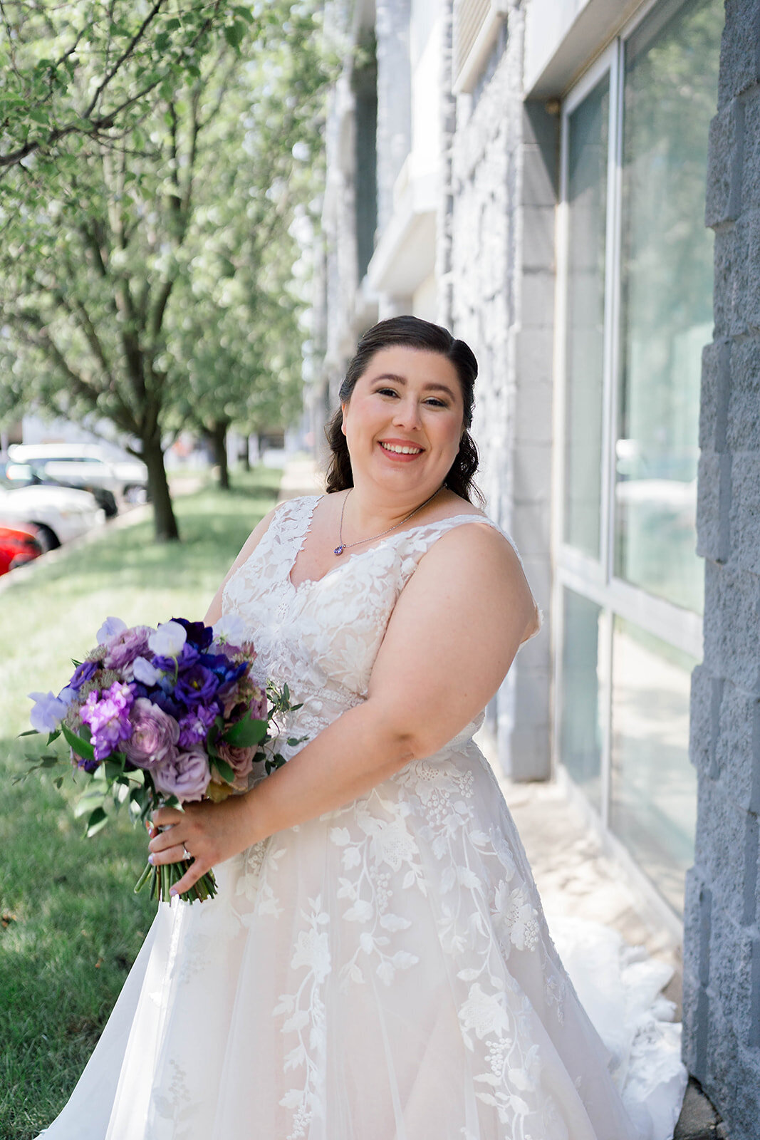 Eliana-Melmed-Photography-Chicago-LosAngeles-Jewish-WeddingPhotography-ElianaSklar-FirstLook-00014