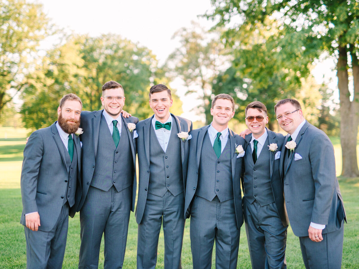 groomsmen-country-club-illinois-wedding-kassieanaphotography.com
