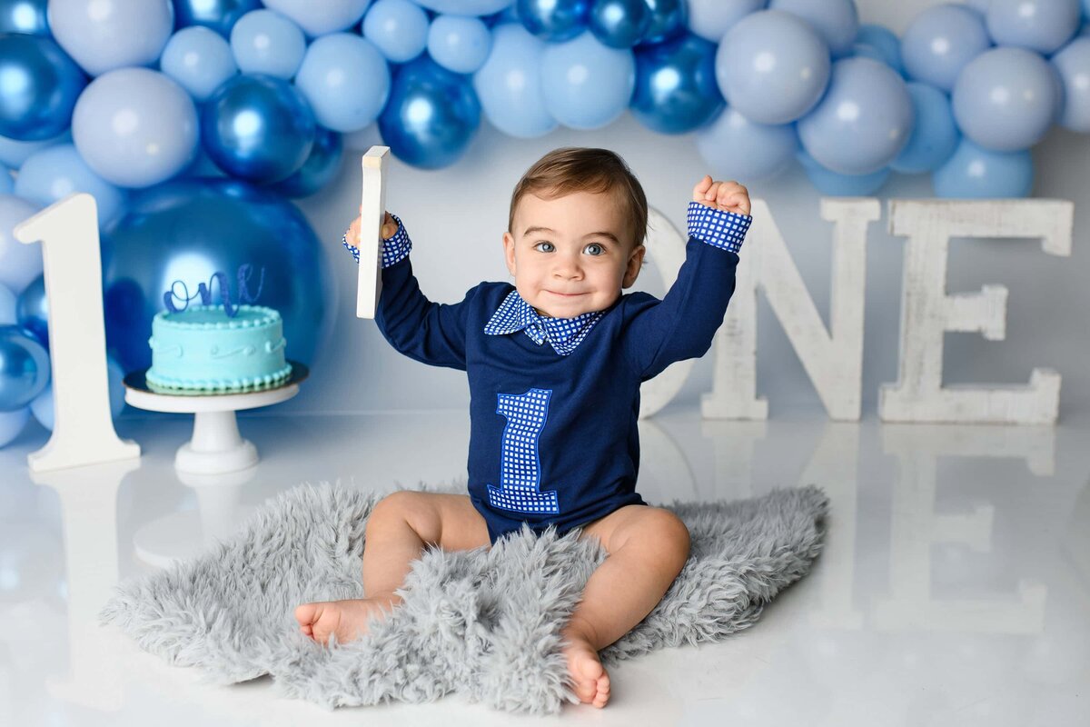 Tobis-Timeless-Treasures-Charlotte-Milestone-Photographer-012