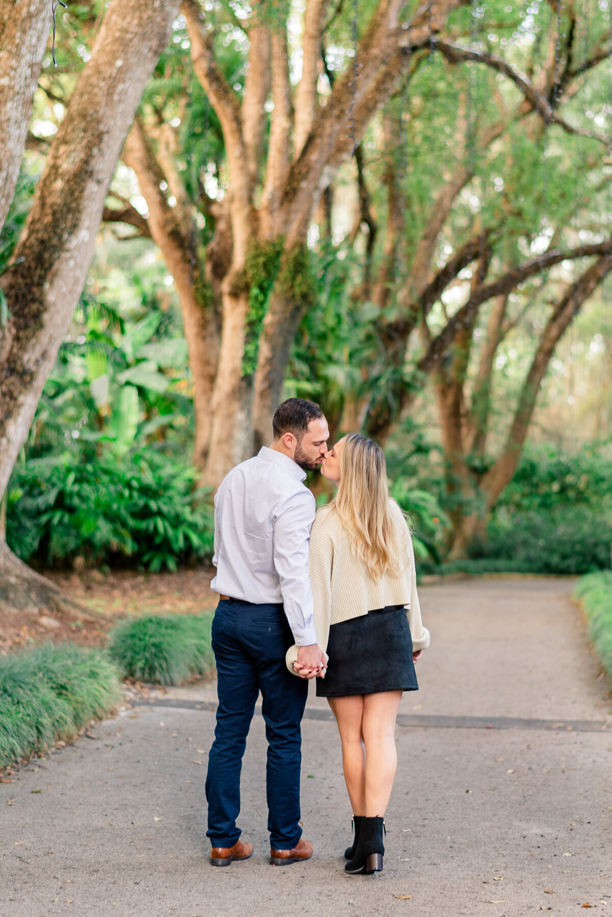 Miranda & Christian Leu Gardens Orlando Engagement | Lisa Marshall Photography