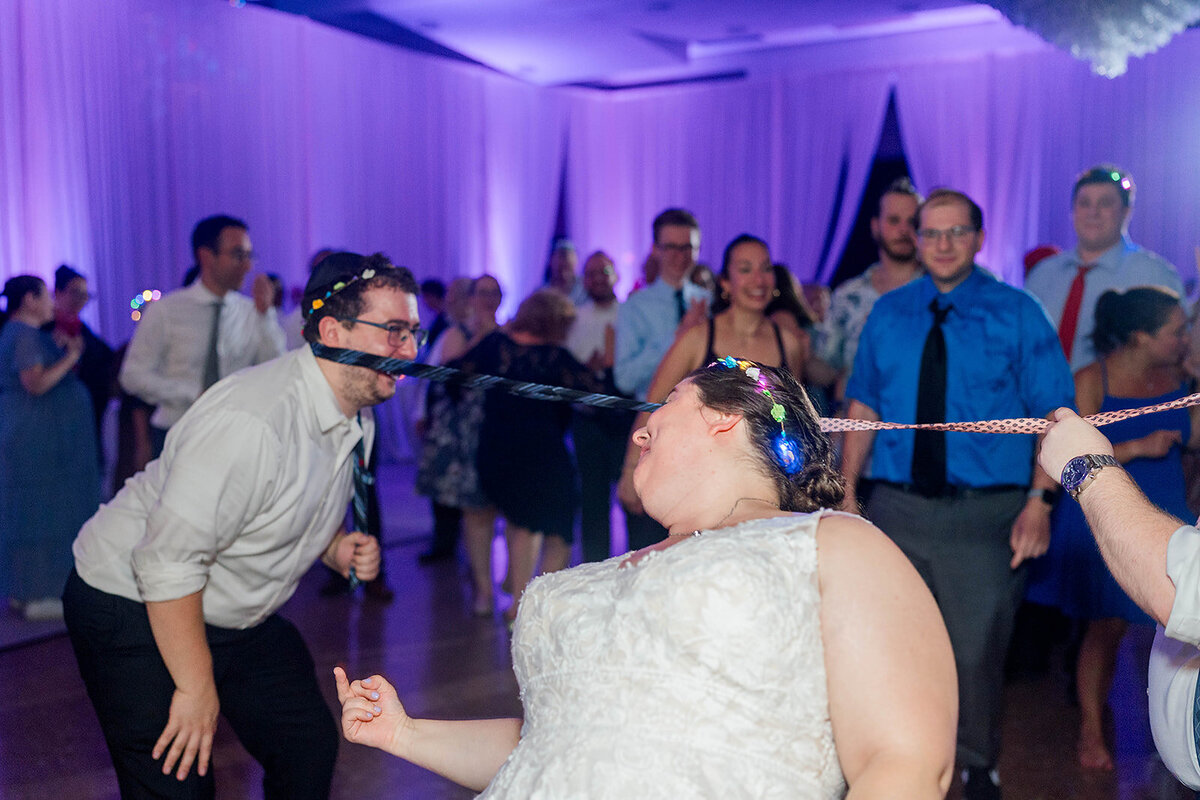 Eliana-Melmed-Photography-Chicago-LosAngeles-Jewish-WeddingPhotography-ElianaSklar-SneakPeek-00010