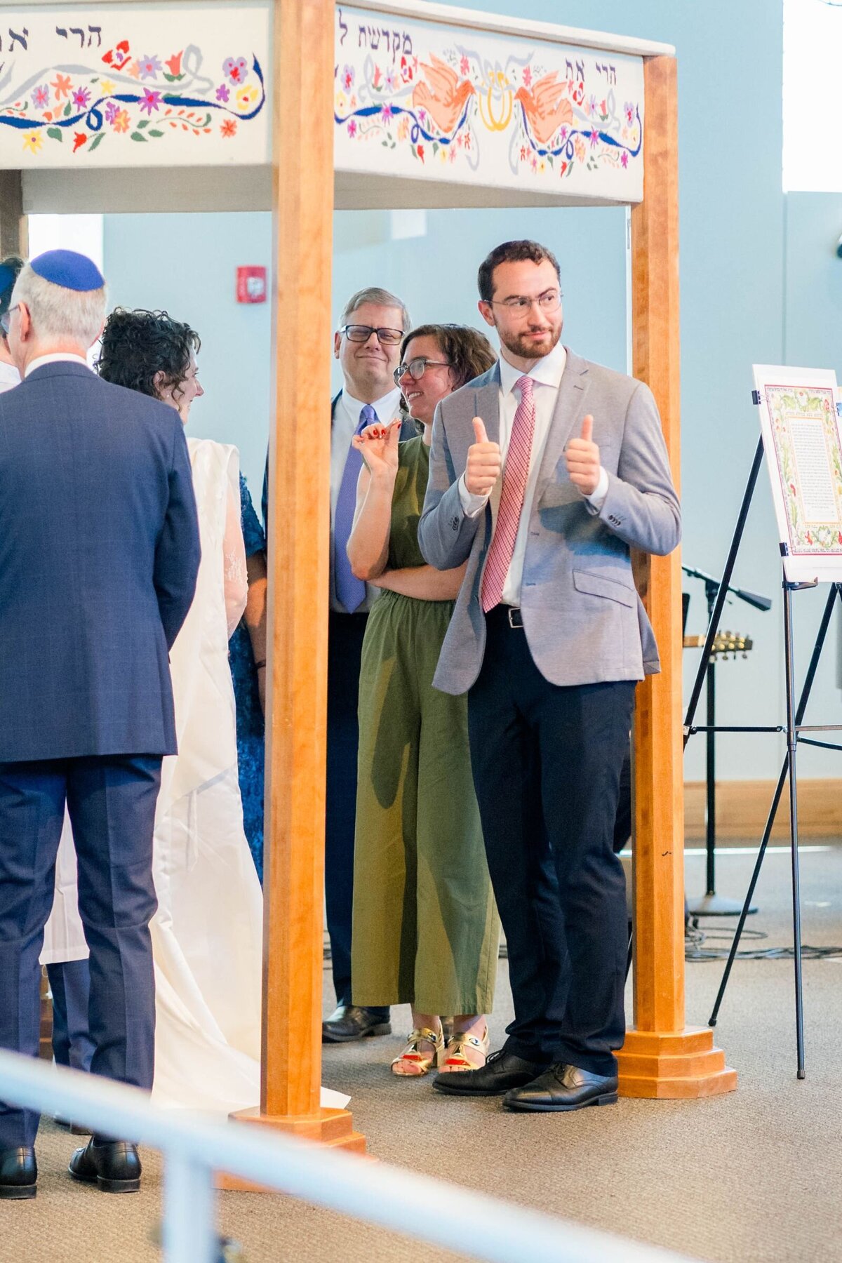 Eliana-Melmed-Photography-Chicago-LosAngeles-Jewish-WeddingPhotography-ShulaNoah-Chuppah-00158