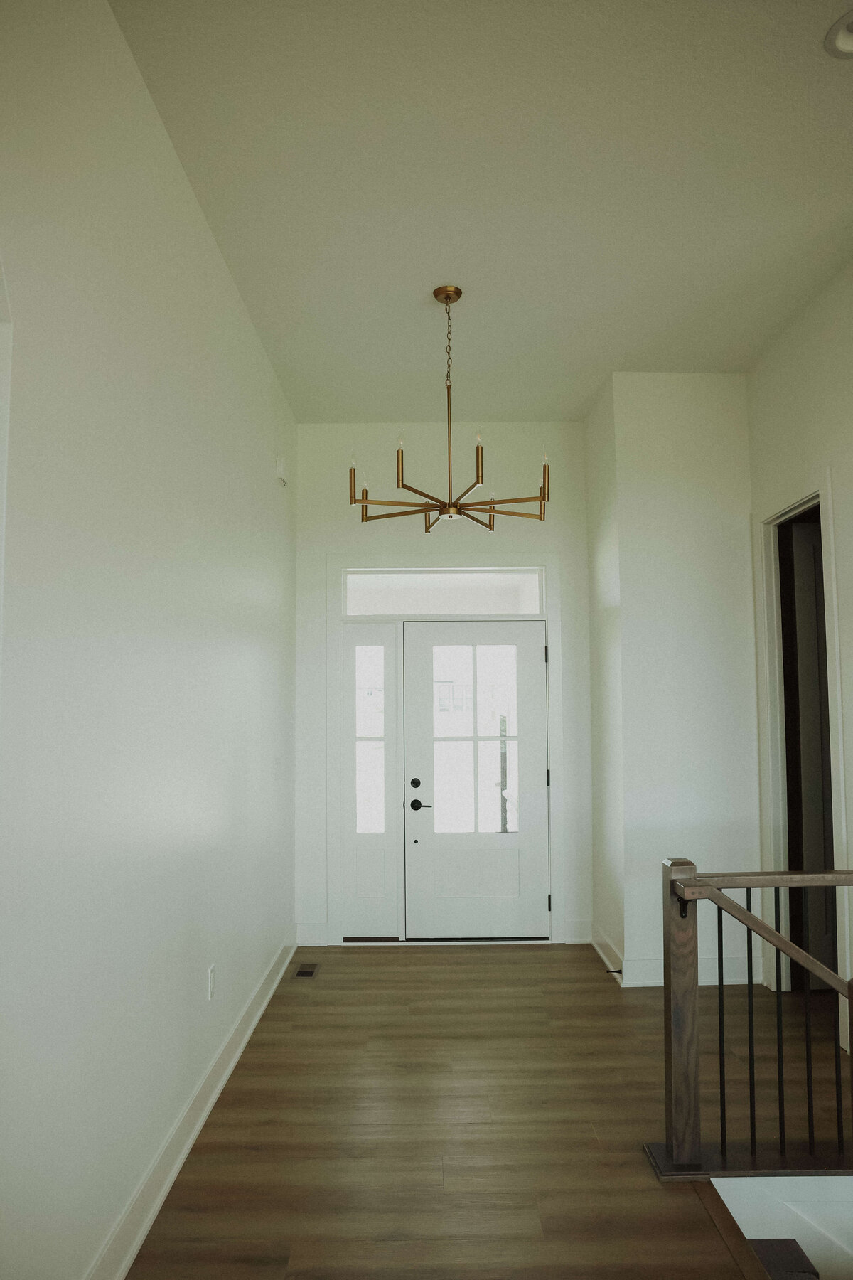 3034-Entry-Grimes-Central-Iowa-Custom-Home-JRL-Builders-3F1A2203