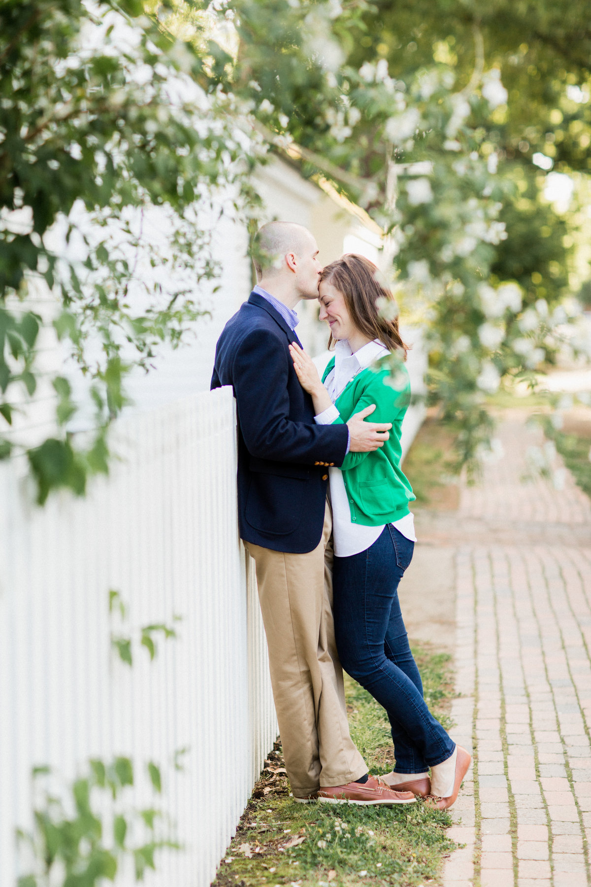 13_colonial_williamsburg_engagement_session