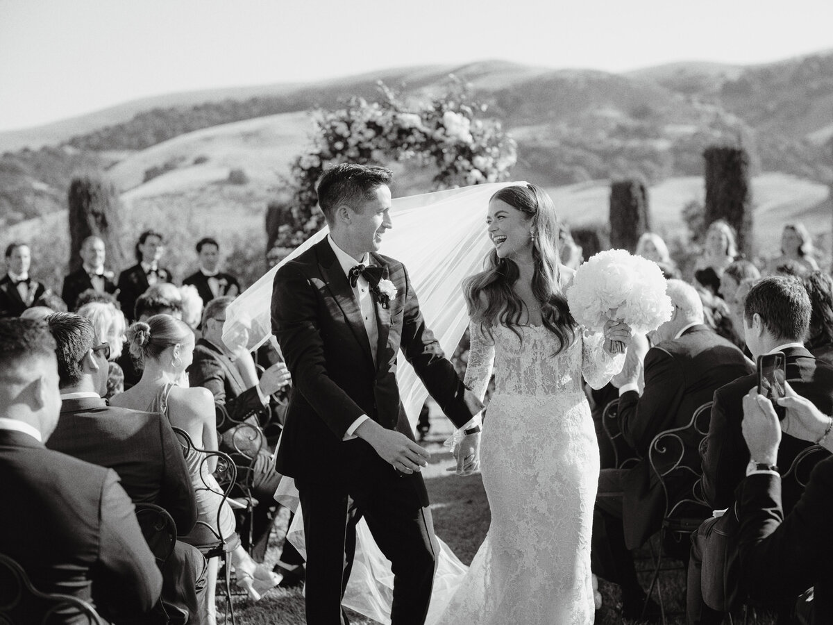 Ashley + John Viansa Sonoma Winery Wedding Cassie Valente Photography 396