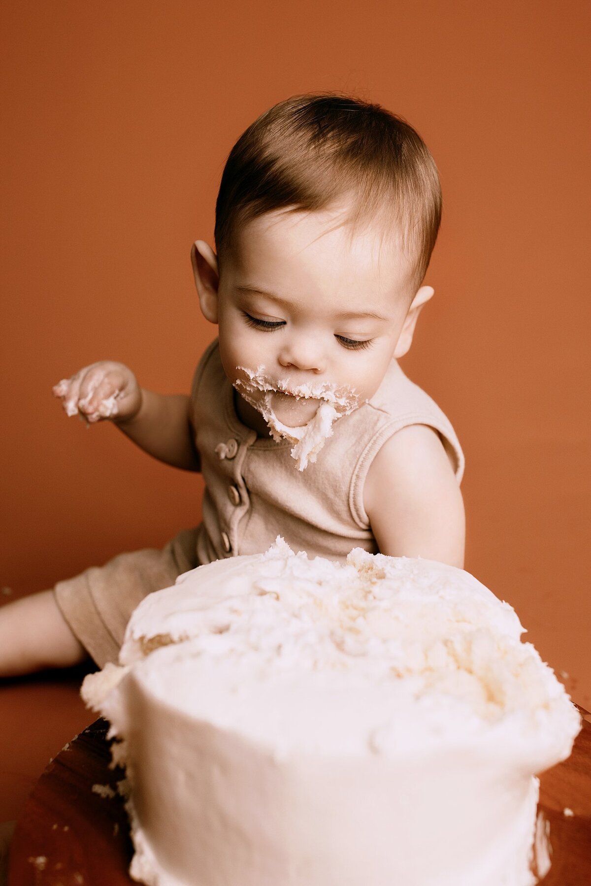 boy-birthday-smash-cake-photographer-portland