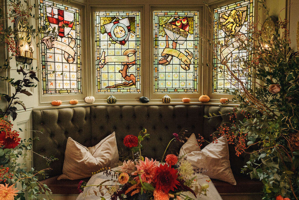 Pesh-Flowers-London-Wedding-Florist-The-Beacon-Tunbride-WellsLondon-flowers5