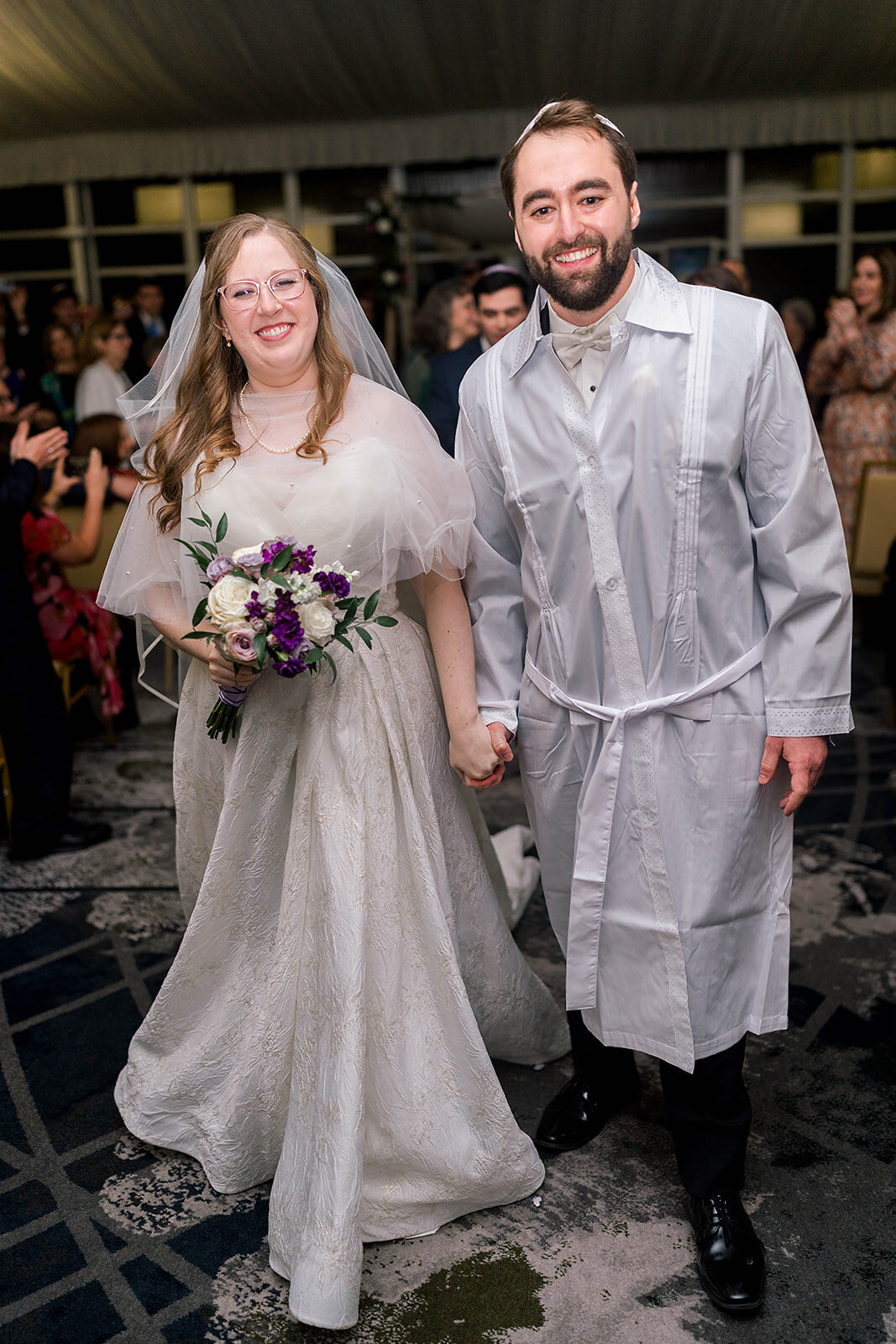 Eliana-Melmed-Photography-Chicago-LosAngeles-Jewish-WeddingPhotography-Chuppah-00269