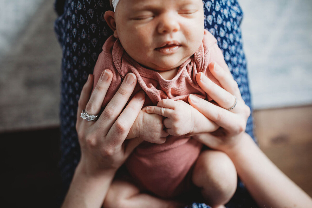 Harrisonburg-Newborn-Photographer-2-23