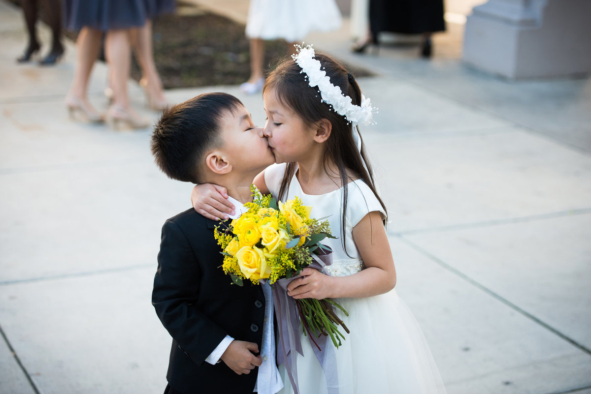 0262-kids-playing-at-wedding-southern-CA
