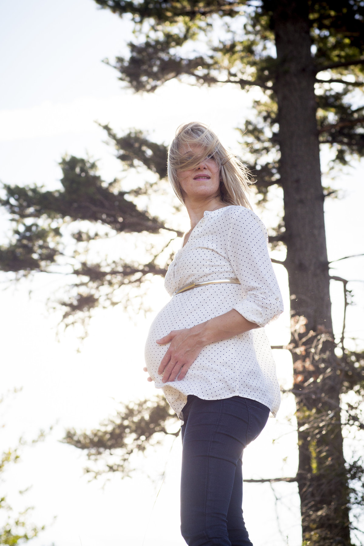 Happy Valley Oregon Pregnancy Maternity  Photos with Alyssa