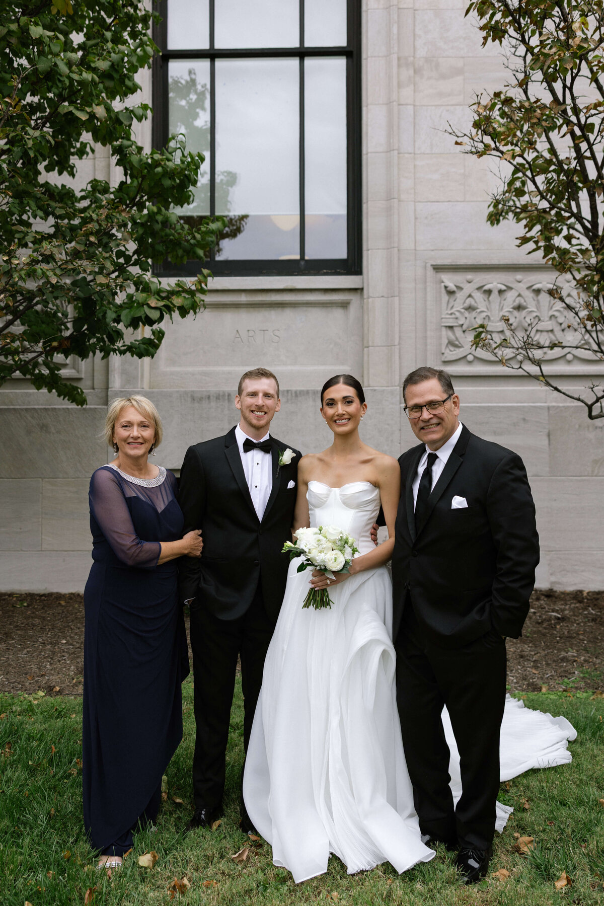 The McKiernans_Sneak Peeks-155