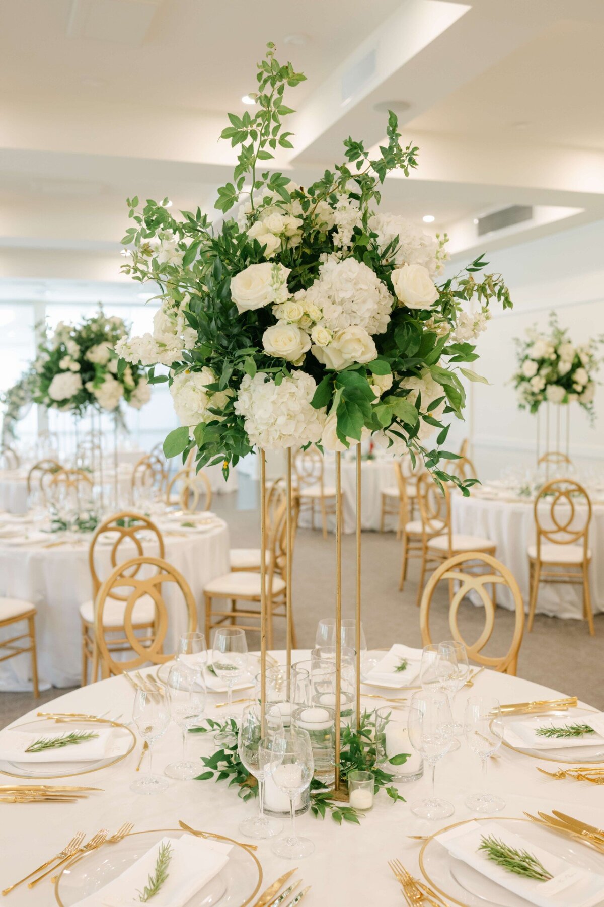 White and Green Floral Centerpieces