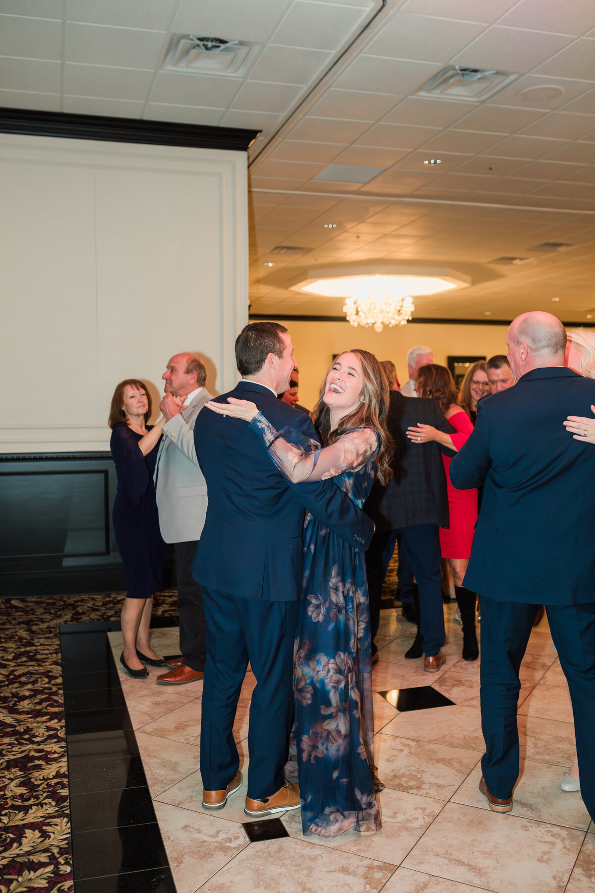LillieMaePhoto-Lindsey&JoshWedding-Reception--58