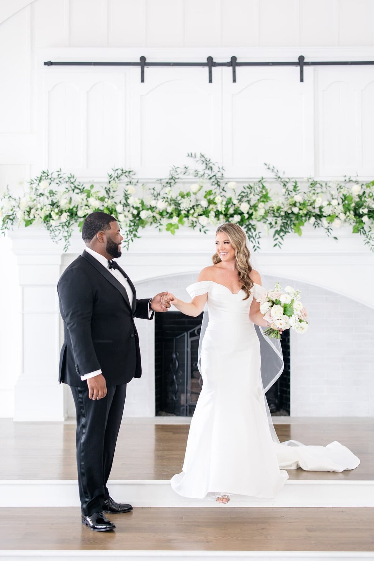 Katie and Alec Wedding Photography Wedding Videography Birmingham, Alabama Husband and Wife Team Photo Video Weddings Engagement Engagements Light Airy Focused on Marriage  Rachel + Eric's Oak Meado_mnb2