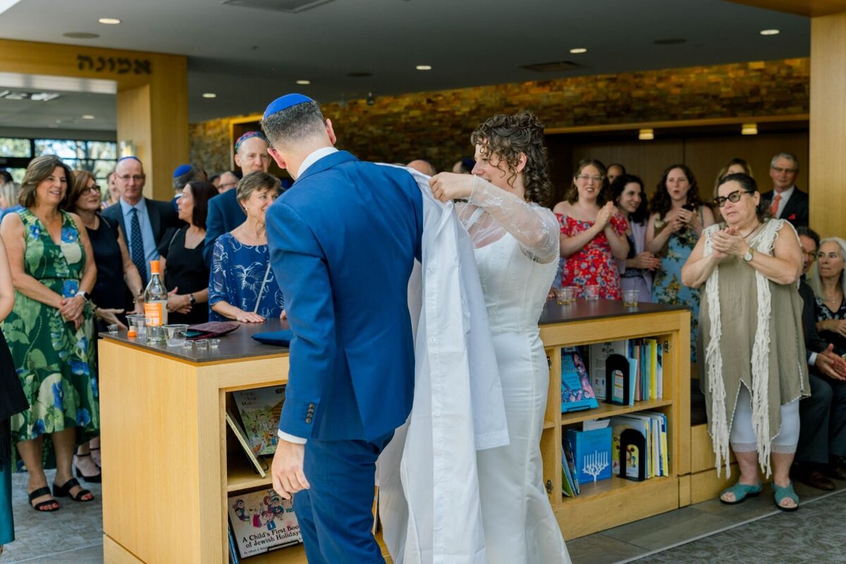 Eliana-Melmed-Photography-Chicago-LosAngeles-Jewish-WeddingPhotography-ShulaNoah-SneakPeek-00013