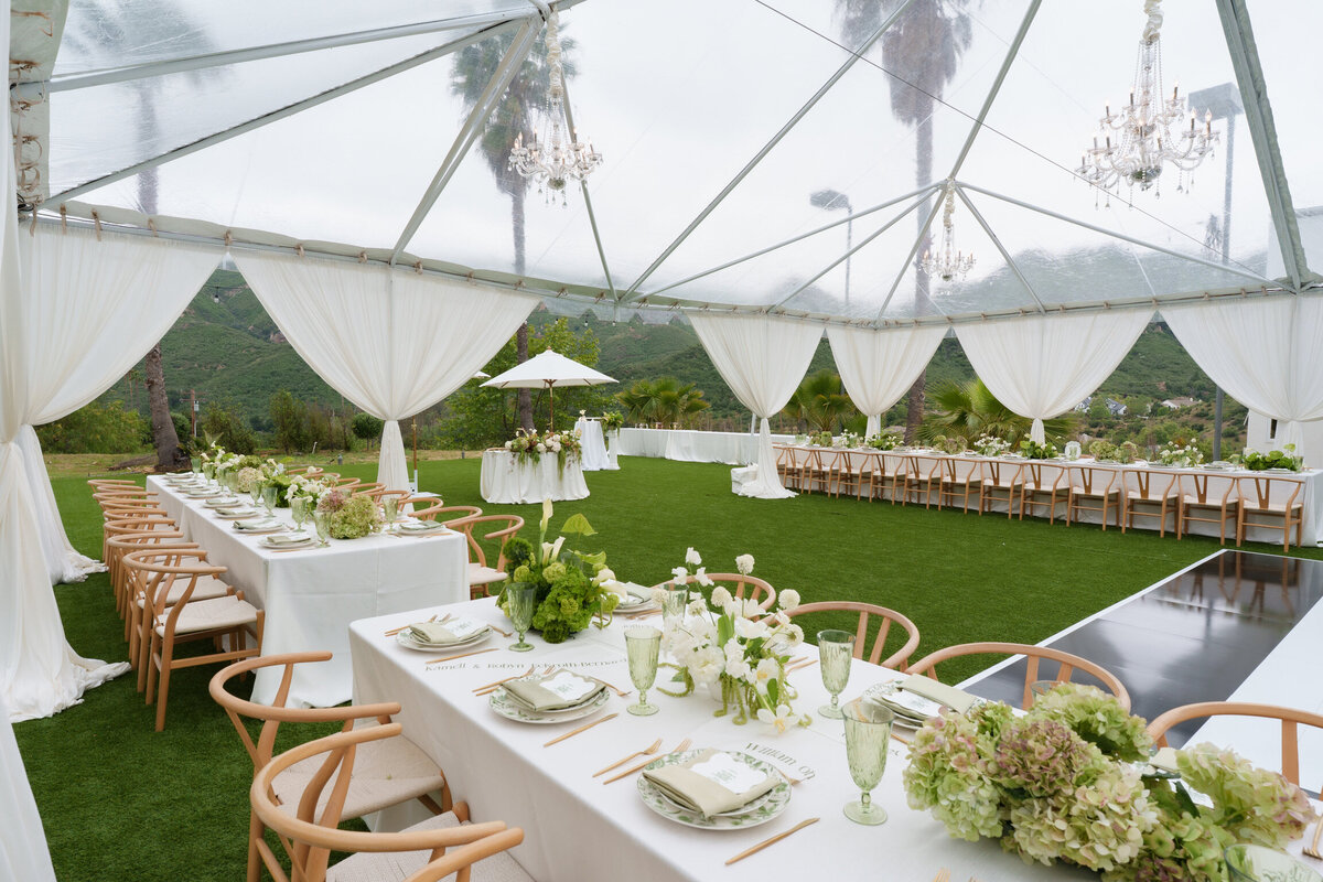 Santa-Monica-California-Wedding-Florist-350