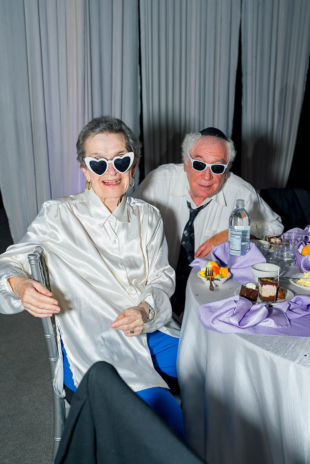 Eliana-Melmed-Photography-Chicago-LosAngeles-Jewish-WeddingPhotography-ElianaSklar-Sunglasses-00022