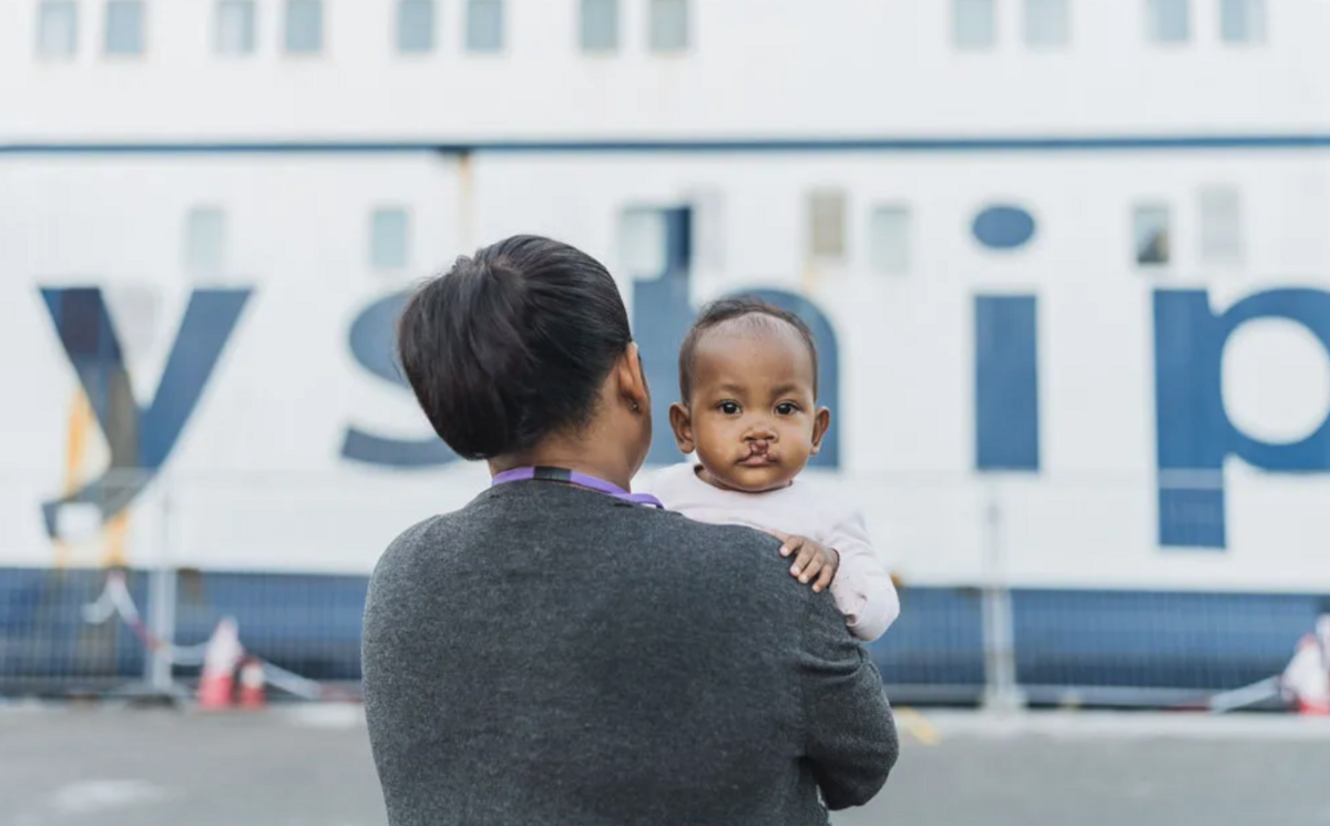 mercy ships
