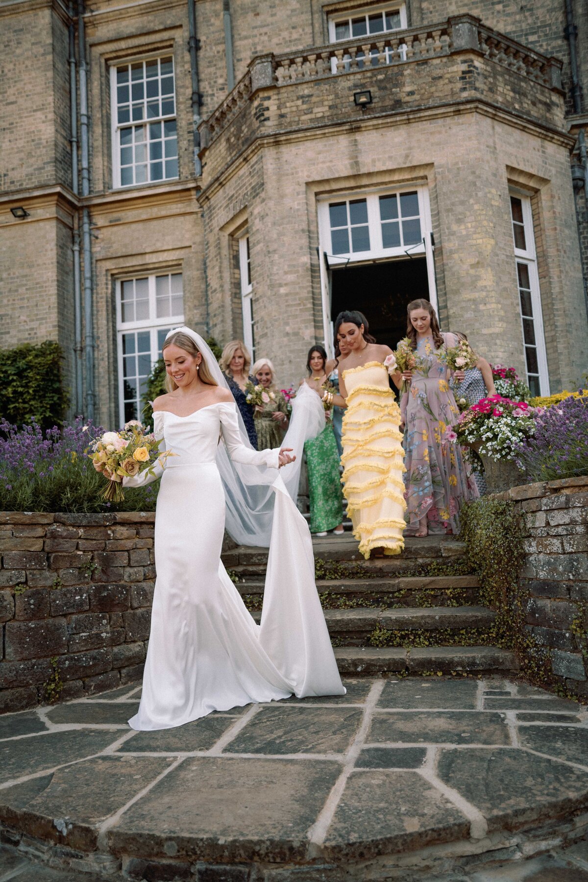 Flora_And_Grace_London_Editorial_Wedding_Photographer (1 von 1)-90