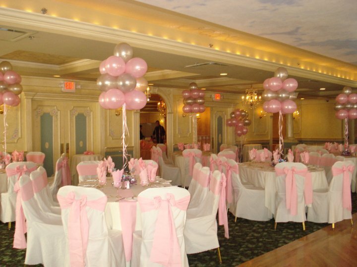 pink and white balloon cluster