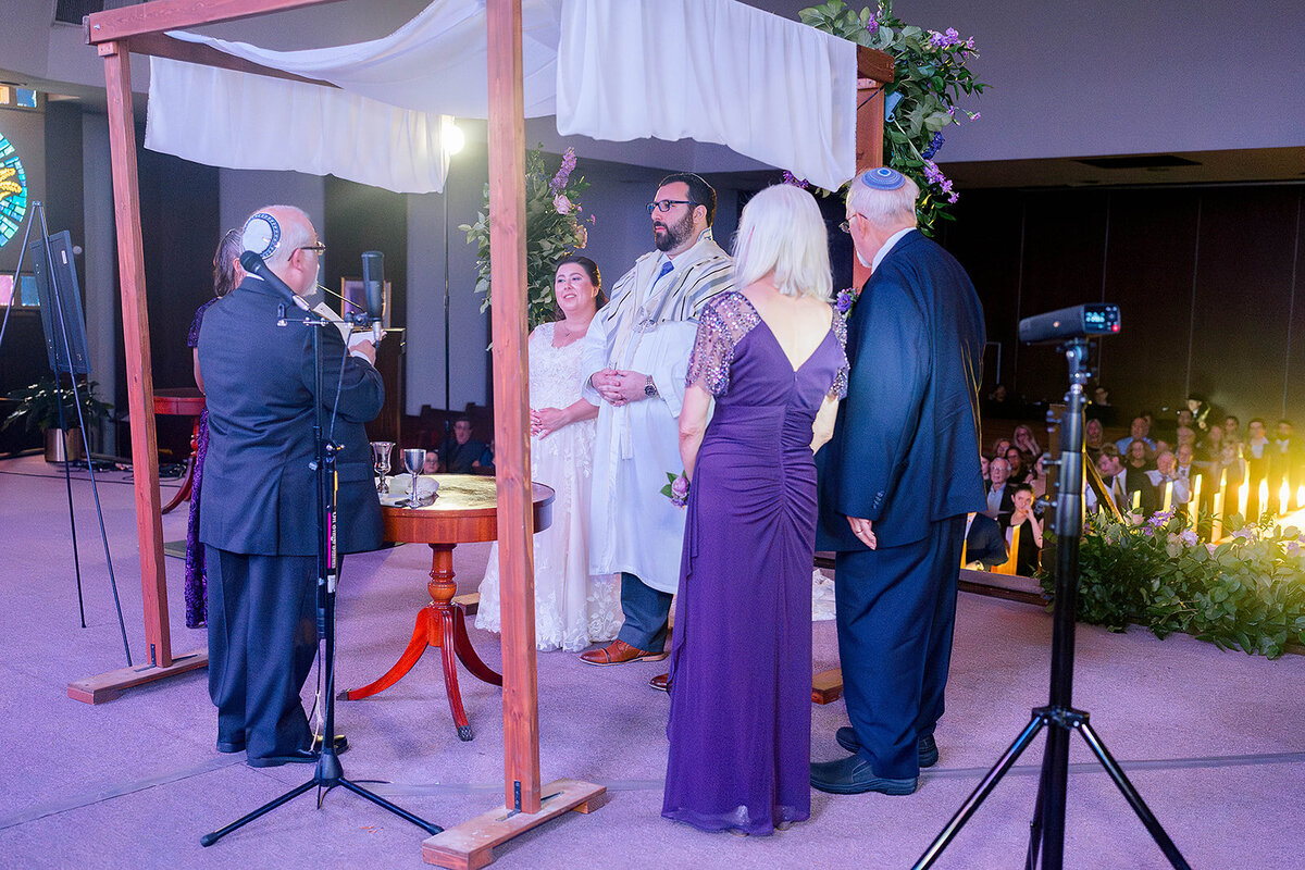 Eliana-Melmed-Photography-Chicago-LosAngeles-Jewish-WeddingPhotography-ElianaSklar-Chuppah-00118