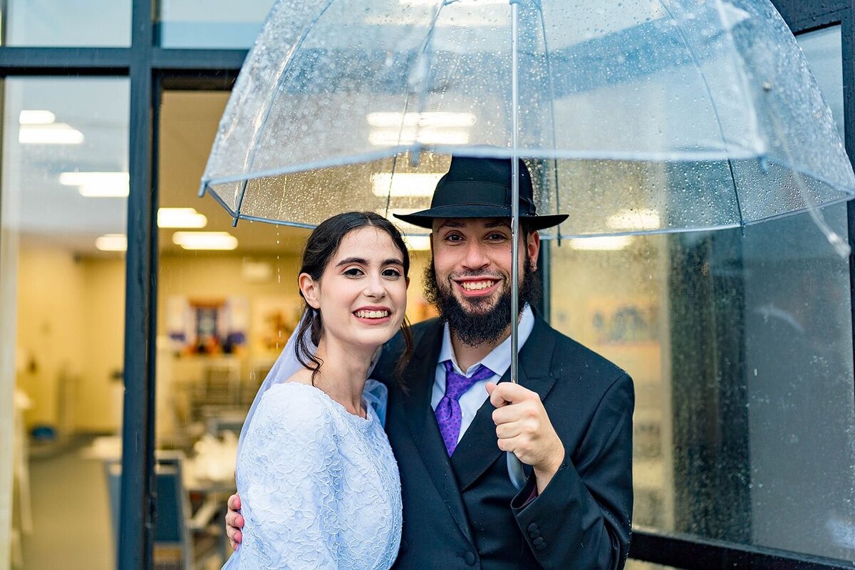 Eliana-Melmed-Photography-Chicago-LosAngeles-Jewish-WeddingPhotographer-CarmiKalman-CouplesPortraits-00007