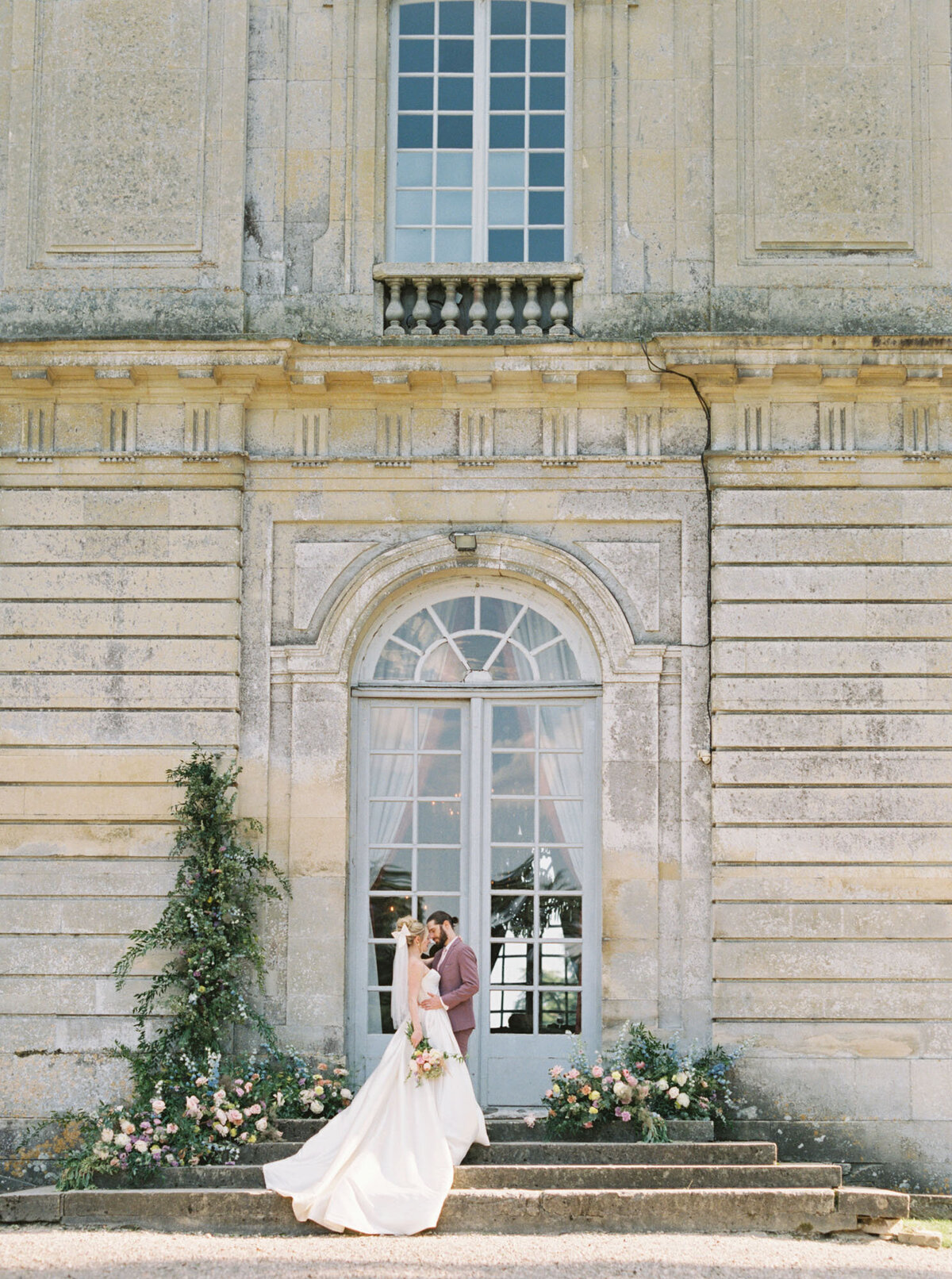 Chateau de Champlatreux Editorial-Purple Florals-Paris-France-Destination Wedding-Samin Photography-1