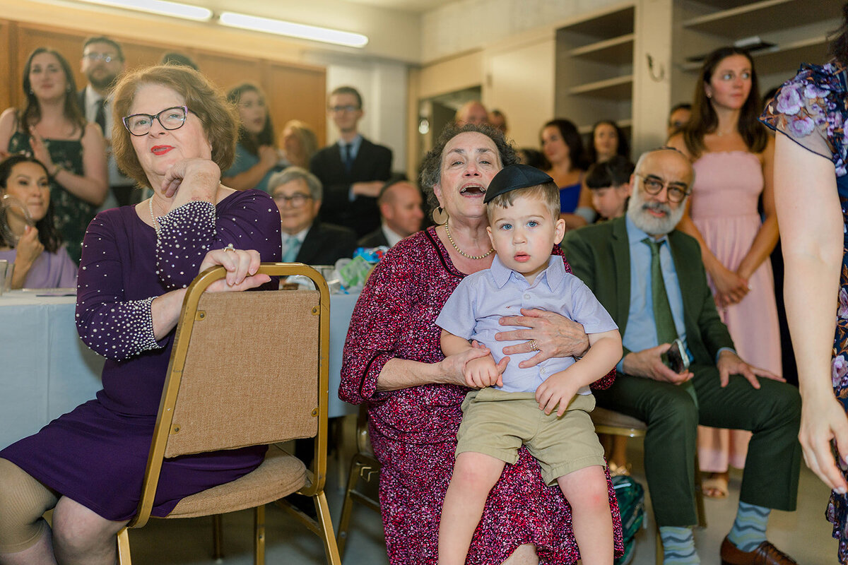 Eliana-Melmed-Photography-Chicago-LosAngeles-Jewish-WeddingPhotography-ElianaSklar-Tisch-00108
