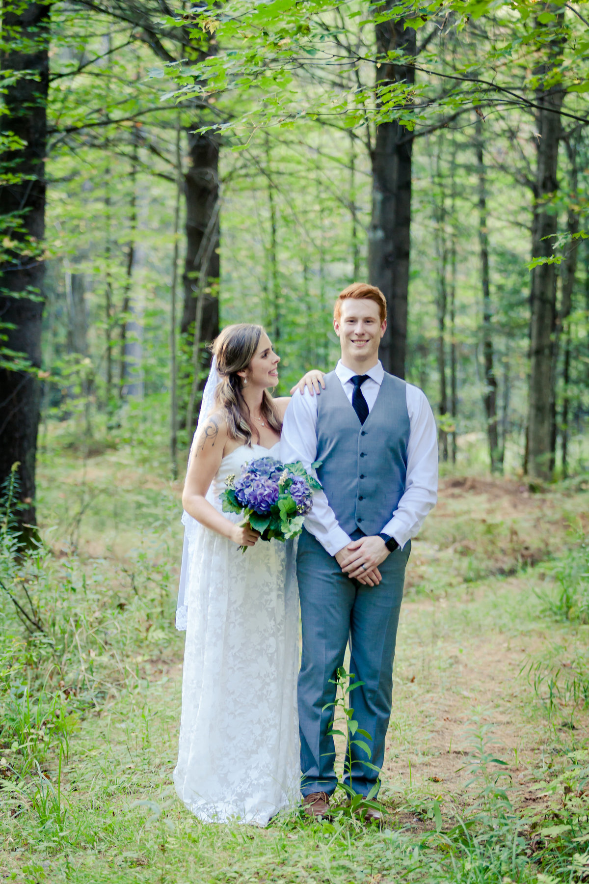 Country Wedding Bride and Groom Photo