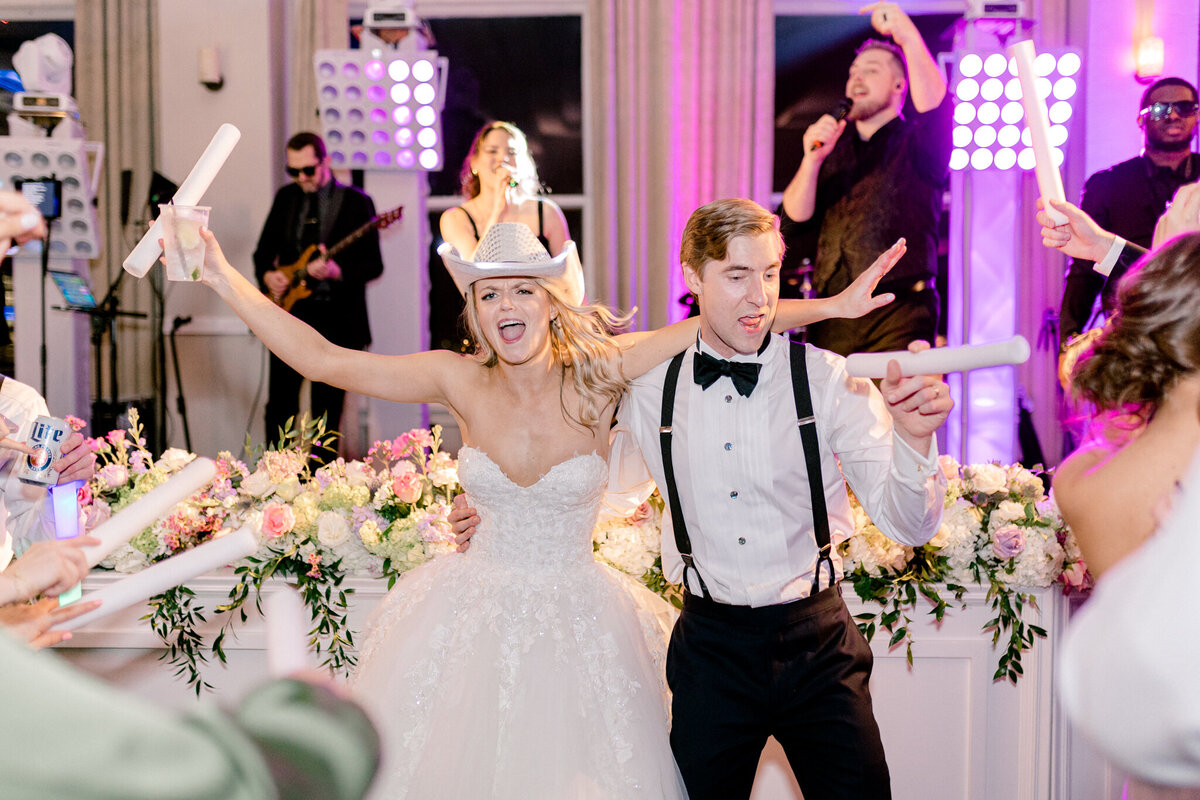 Shelby & Thomas's Wedding at HPUMC The Room on Main | Dallas Wedding Photographer | Sami Kathryn Photography-222